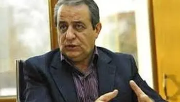 محمد کشتی آرای: افزایش ۵ دلار بهای جهانی طلا/ دلار در بازار امروز ۱۳ هزار و ۶۴۰ تومان