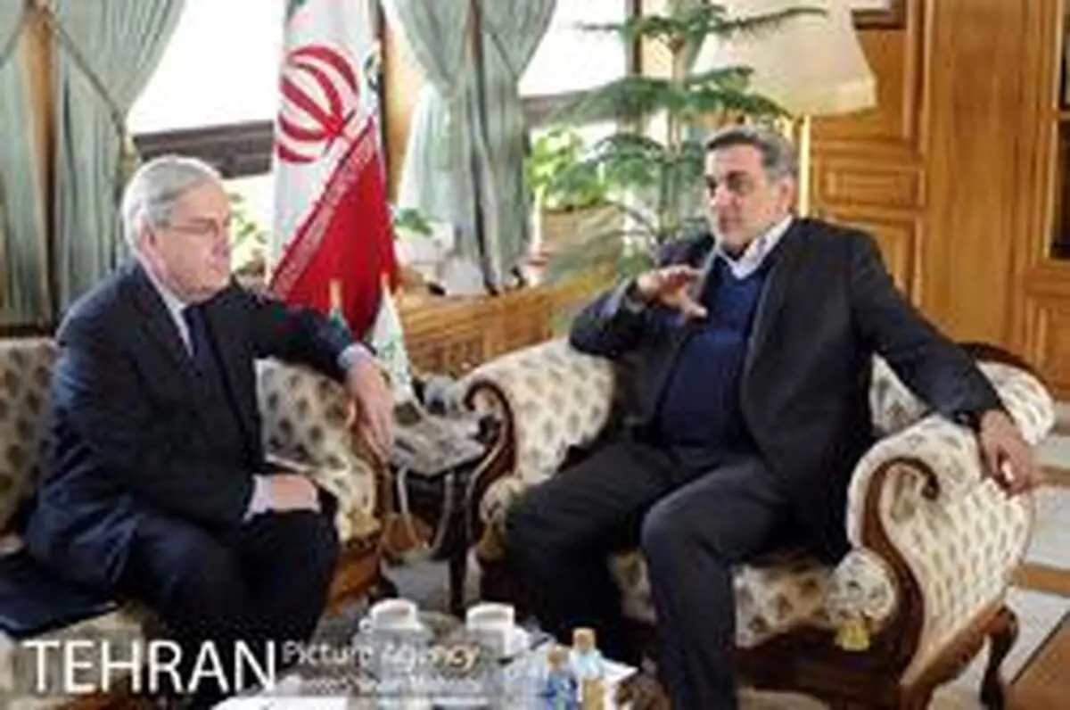 حناچی: تهران آماده همکاری در زمینه حمل و نقل شهری با پاریس است