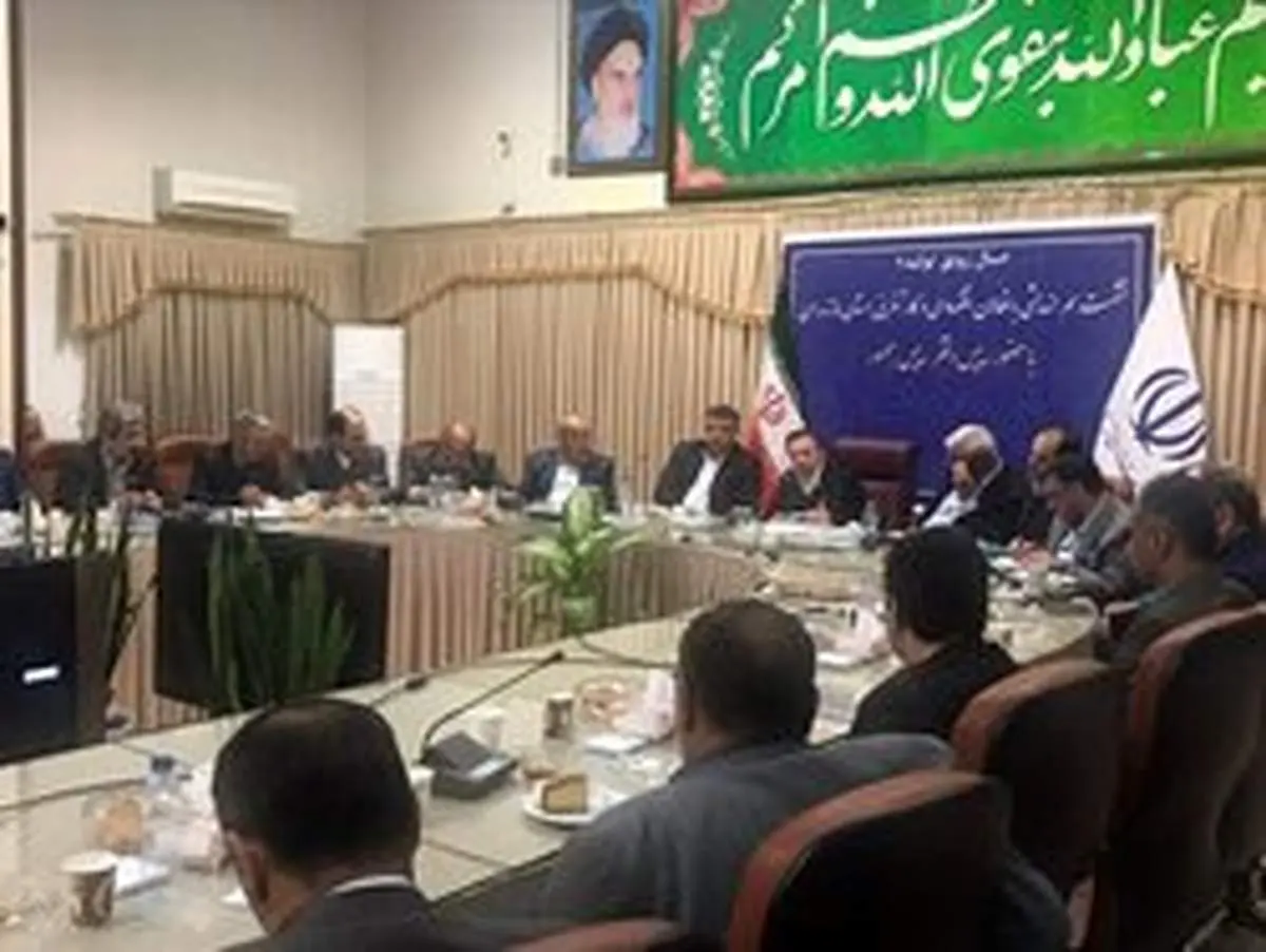 واعظی: شرایط کشور نسبت به سال گذشته بهتر است