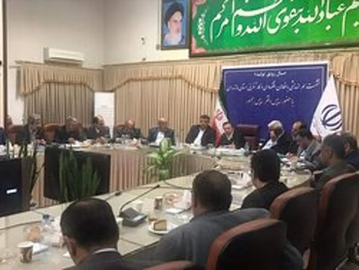 واعظی: شرایط کشور نسبت به سال گذشته بهتر است
