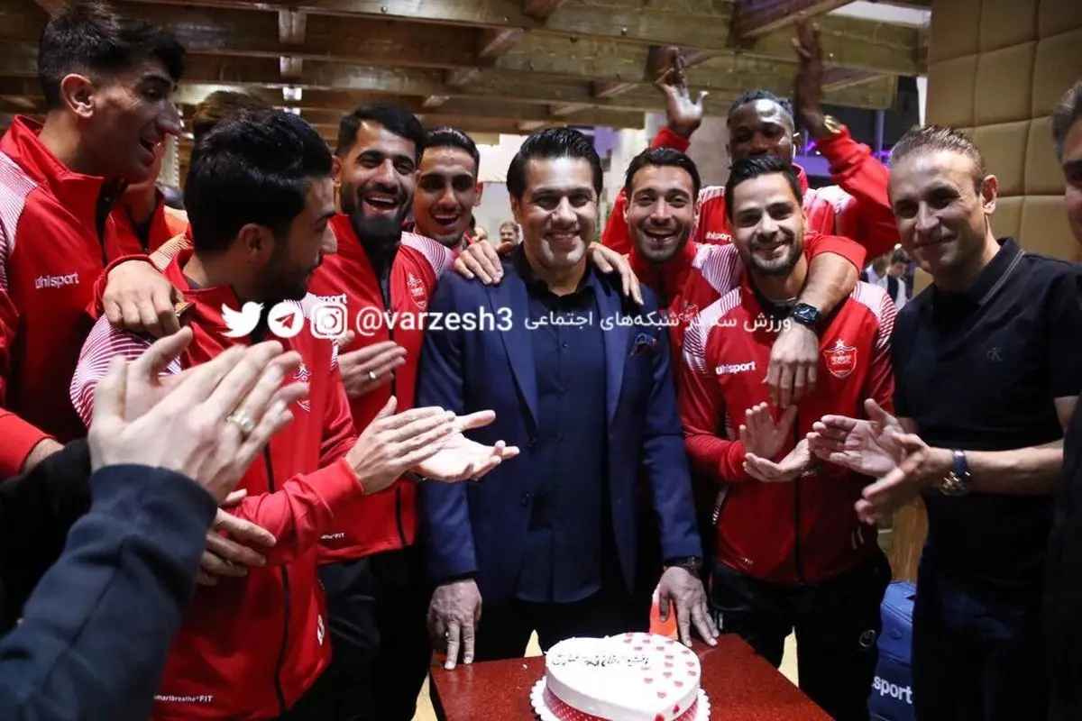 سورپرایز پرسپولیسی ها در فرودگاه! +عکس