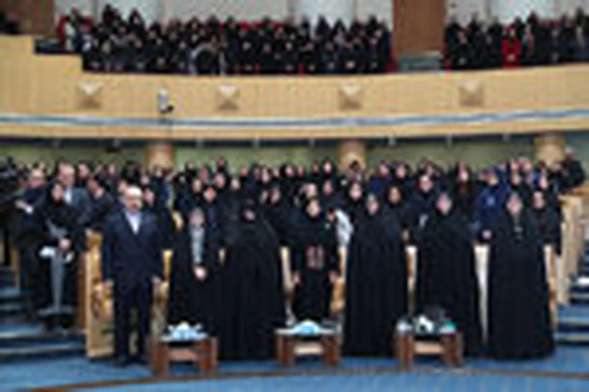 نشست زنان ایرانی با حضور رئیس جمهور