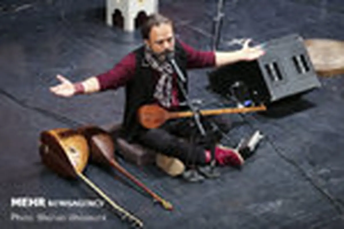 کنسرت گروه «رستاک» در جشنواره موسیقی فجر