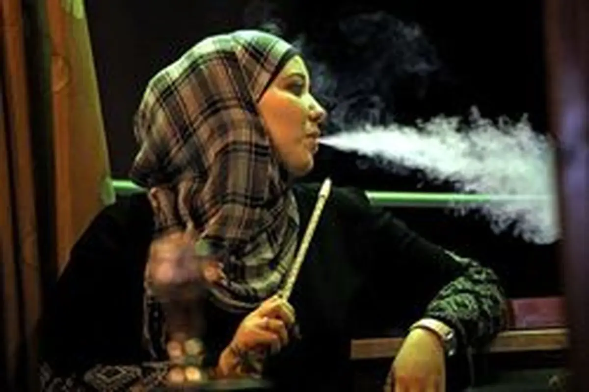 زنان عربستان در رتبه پنجم مصرف دخانیات