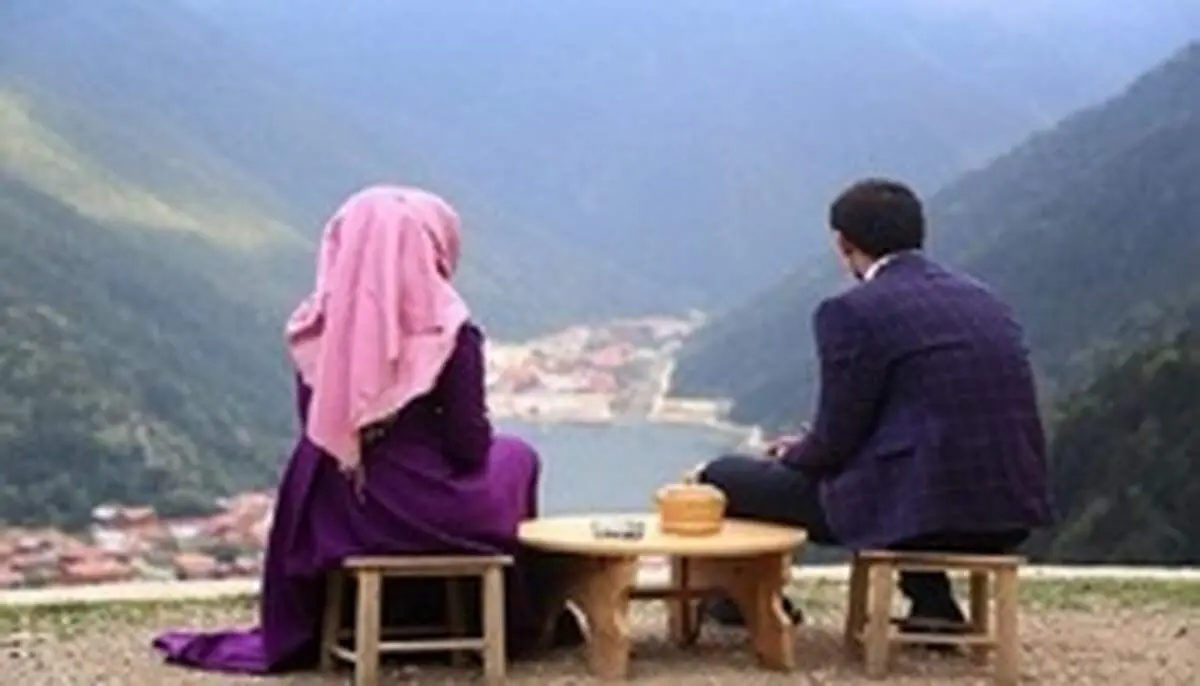 کدام عمل نزد خداوند از اعتکاف محبوب‌تر است؟