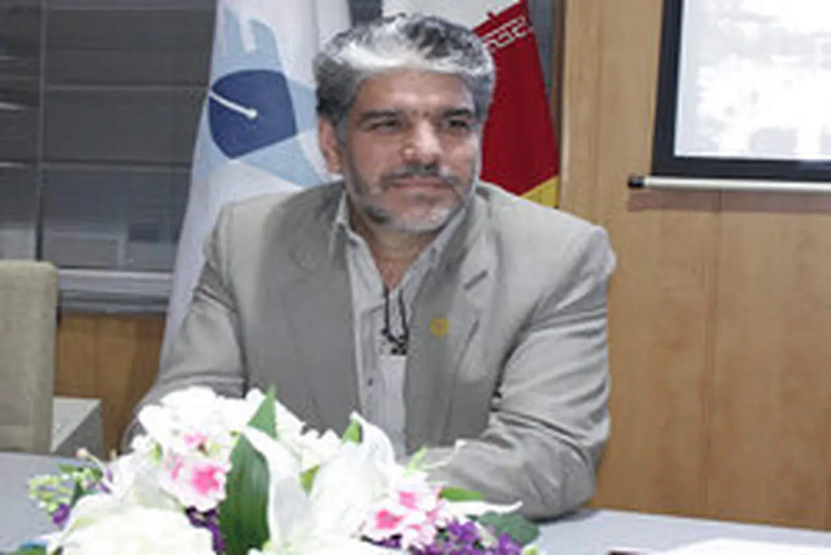 نمایندگان باید از فساد و باندبازی اجتناب کنند
