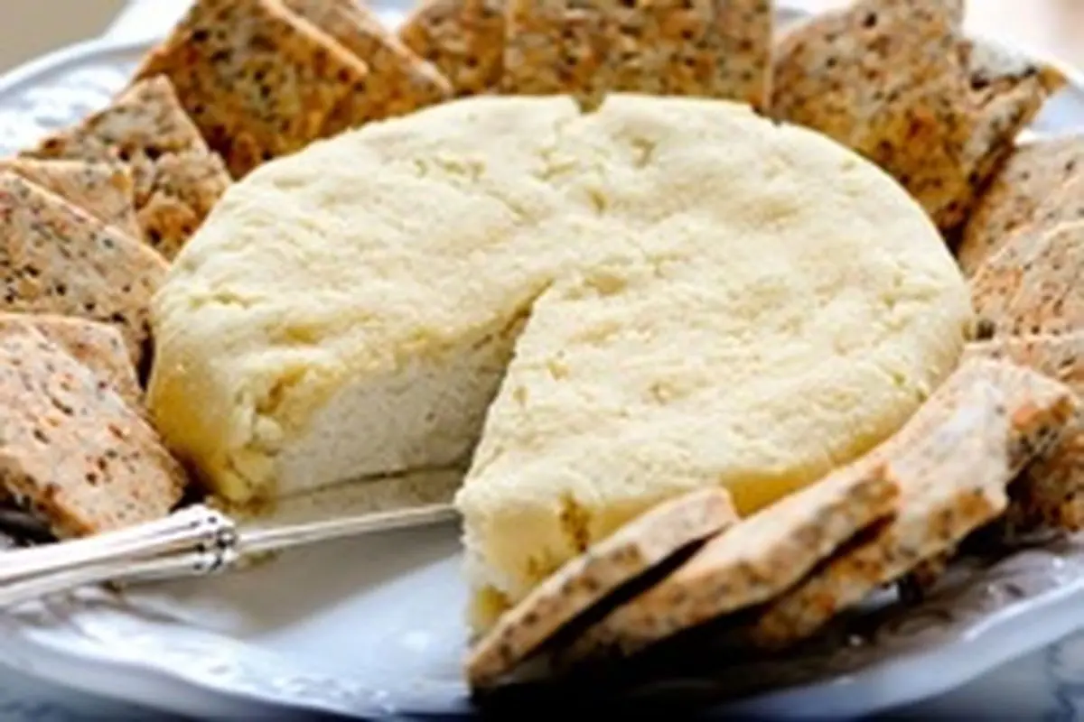 پنیر گیاهی با بادام برای رشد کودکان