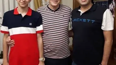 حمید گودرزی در کنار پدر و برادرش