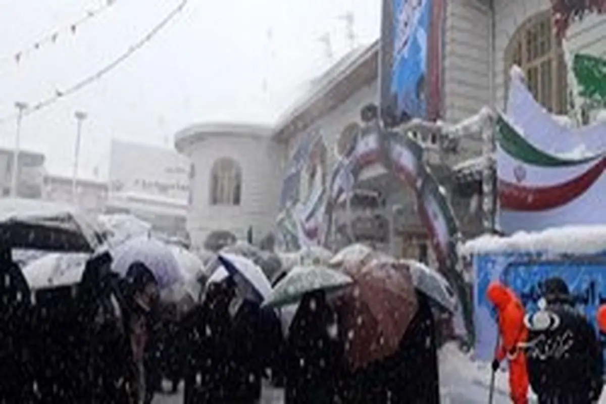 راشاتودی: برف شدید هم از حضور گسترده ایرانی‌ها در راهپیمایی جلوگیری نکرد