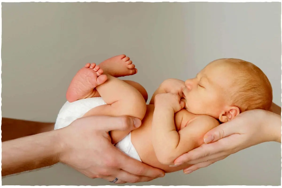 عامل اصلی بروز تشنج و فلج در نوزاد چیست؟
