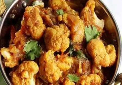 خورشت گل کلم؛ غذای گرم و خوش‌عطر زمستانی!