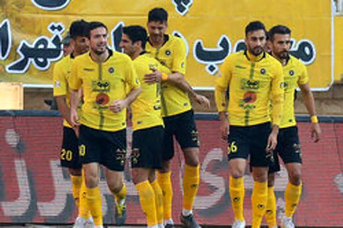 سپاهانی‌ها در ورزشگاه حاضر نشدند!