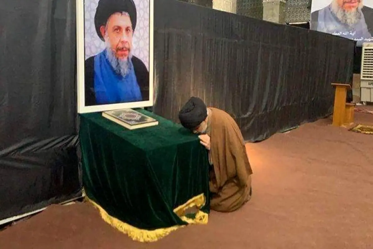 عکس/مقتدی صدر به زیارت پدر و عموی شهیدش رفت