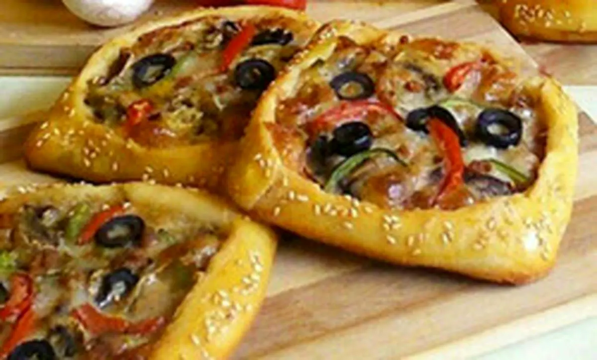 پیراشکی گیاهی باب میل همه ذائقهها