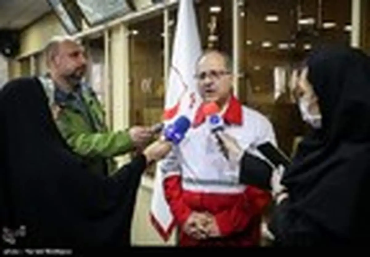دیدار متخصصان و پزشکان اعزامی از چین با دبیرکل جمعیت هلال احمر