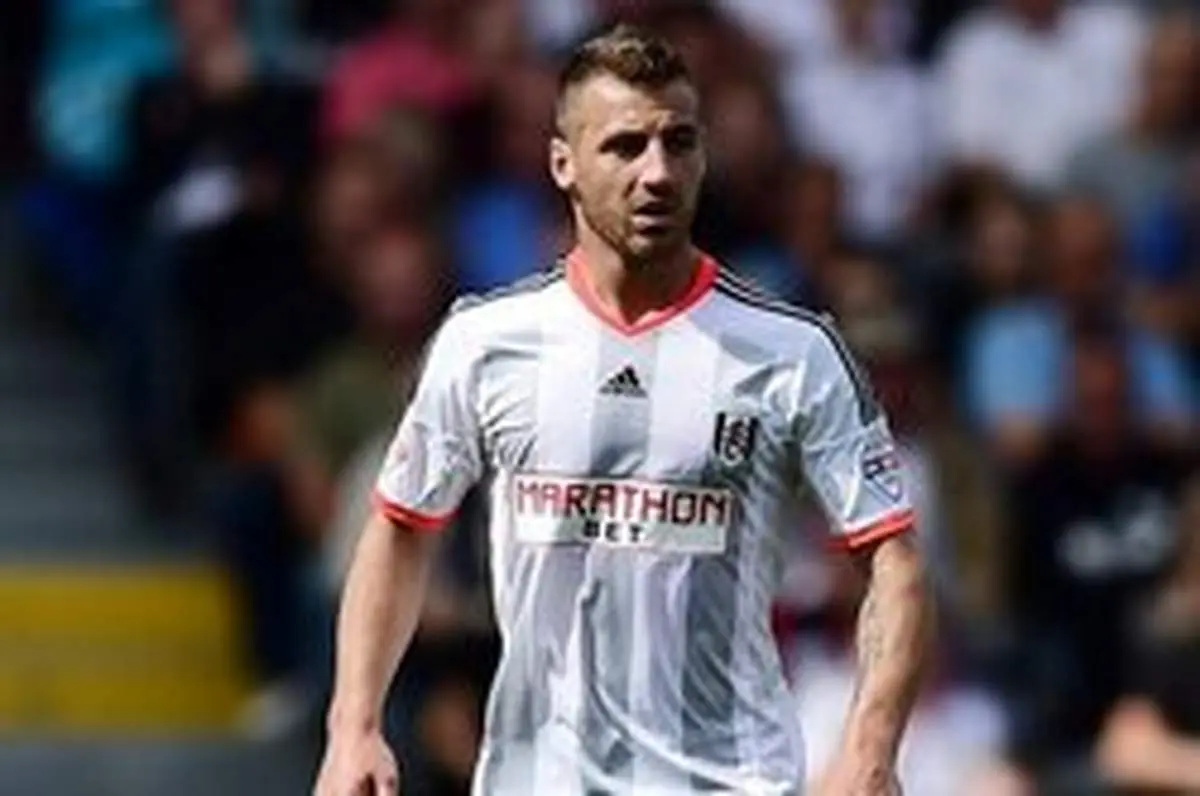 درآمد یکی از بازیکنان استقلال؛ ماهی ۲۵ هزار دلار!