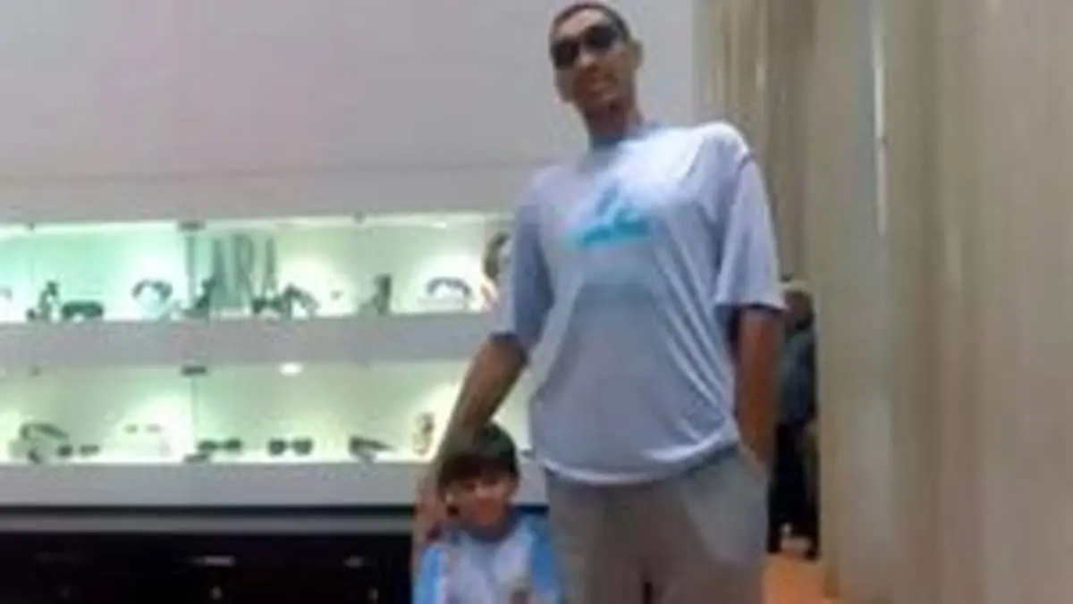 مرد برزیلی به دلیل قد بلند در امتحان رانندگی مردود شد! +عکس