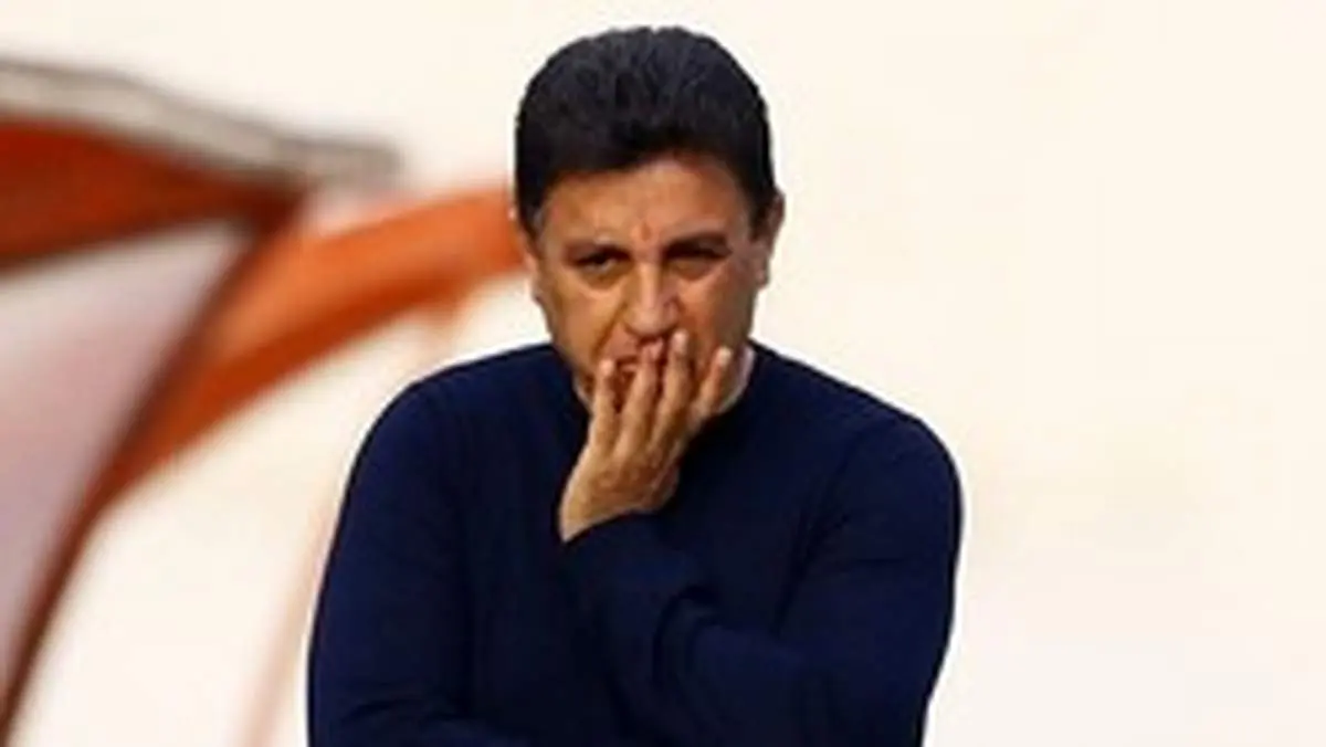 مجری تلویزیون پاسخ قلعه‌نویی را داد!