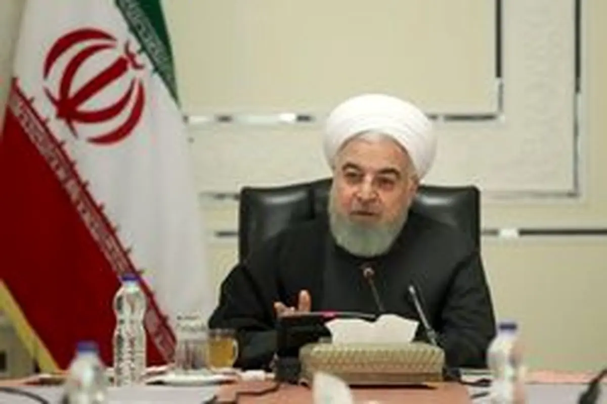 روحانی: امیدواریم از پیک این بیماری و عبور از این پیک با اهتمام و تلاش همگانی عبور کنیم