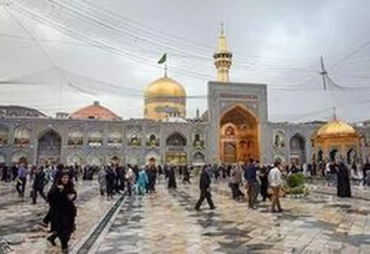 اهانت بی‌سابقه افراطی ها به آستان مقدس امام رضا (ع) +فیلم
