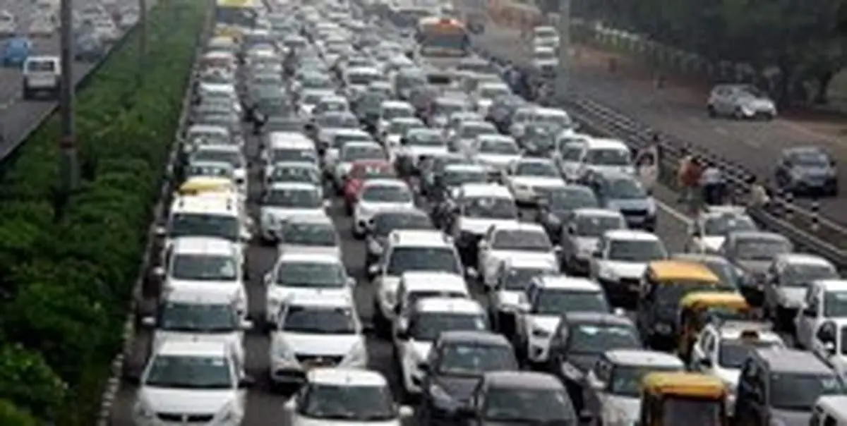 ترافیک سنگین در اغلب خروجی‌های تهران