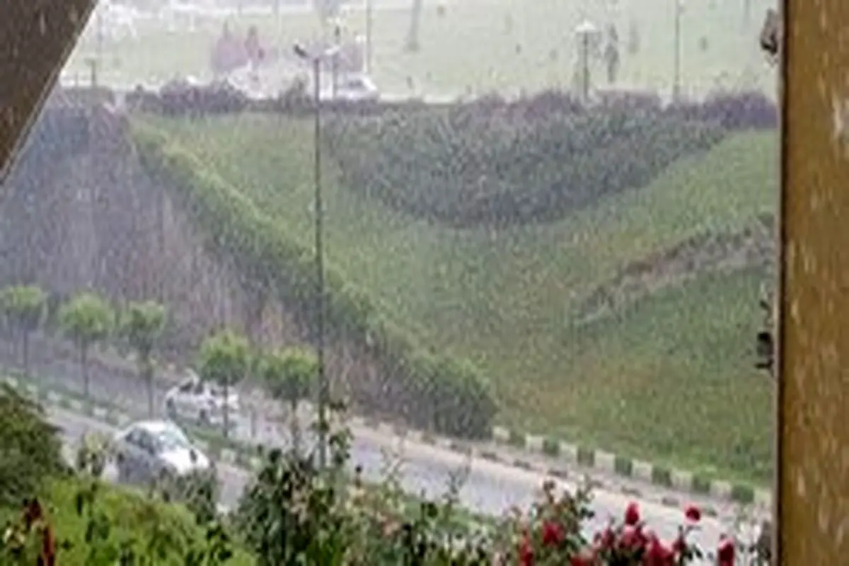 بارش باران در جاده‌های هفت استان