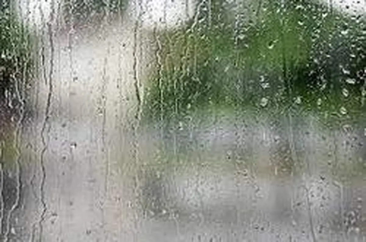 آسمان تهران امشب بارانی است