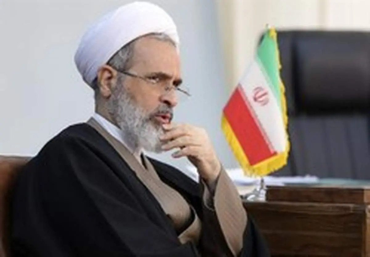 مدیر حوزههای علمیه سراسر کشور: تمنا دارم در خانه بمانید