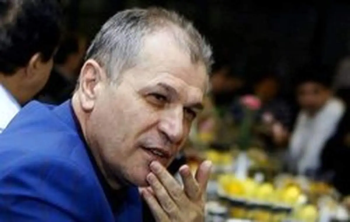 منزوی در استقلال رییس شد