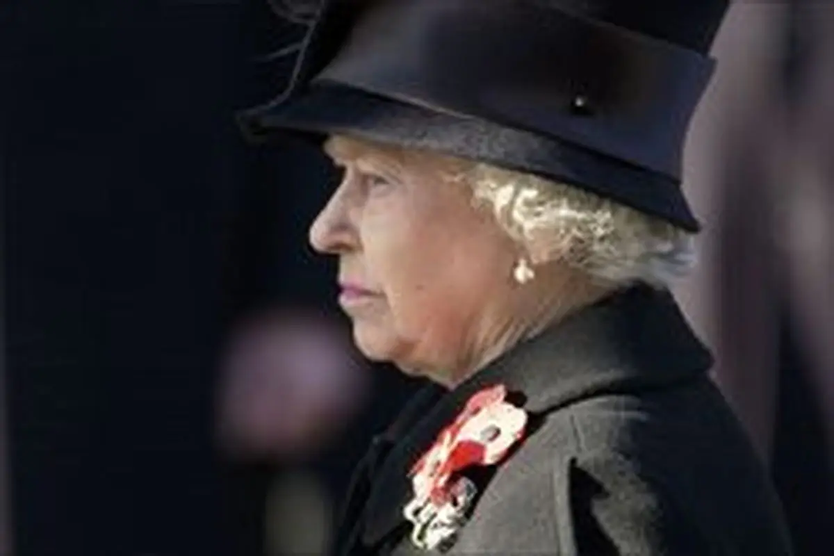 ملکه انگلیس: بحران کرونا بسیار چالش برانگیز است