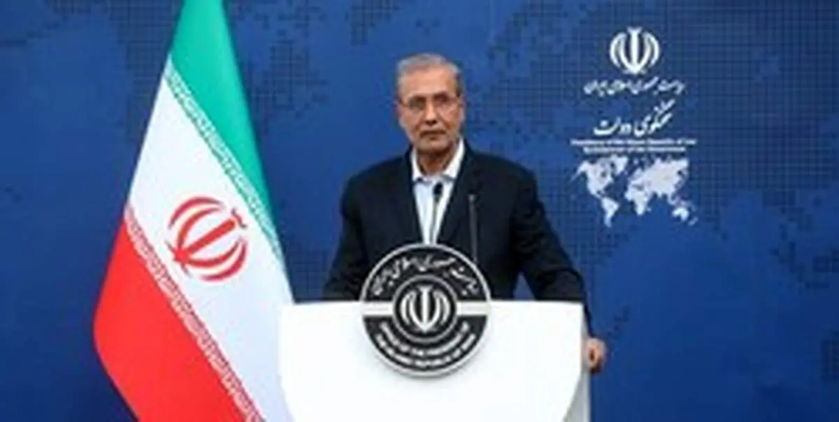 ربیعی: استراتژی اصلی دولت حفظ جان انسان‌ها و سلامت جامعه است/ هنوز هم شعار ما «در خانه بمانید» است