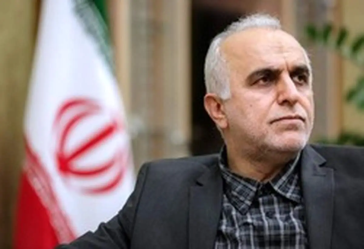 دکتر فرهاد دژپسند وزیر امور اقتصادی و دارایی طی پیامی، روز جوان را که مصادف است با ولادت حضرت علی اکبر (ع)، به جوانان کشور تبریک گفت