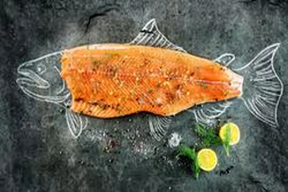 چرا خوردن پوست ماهی مضر است؟