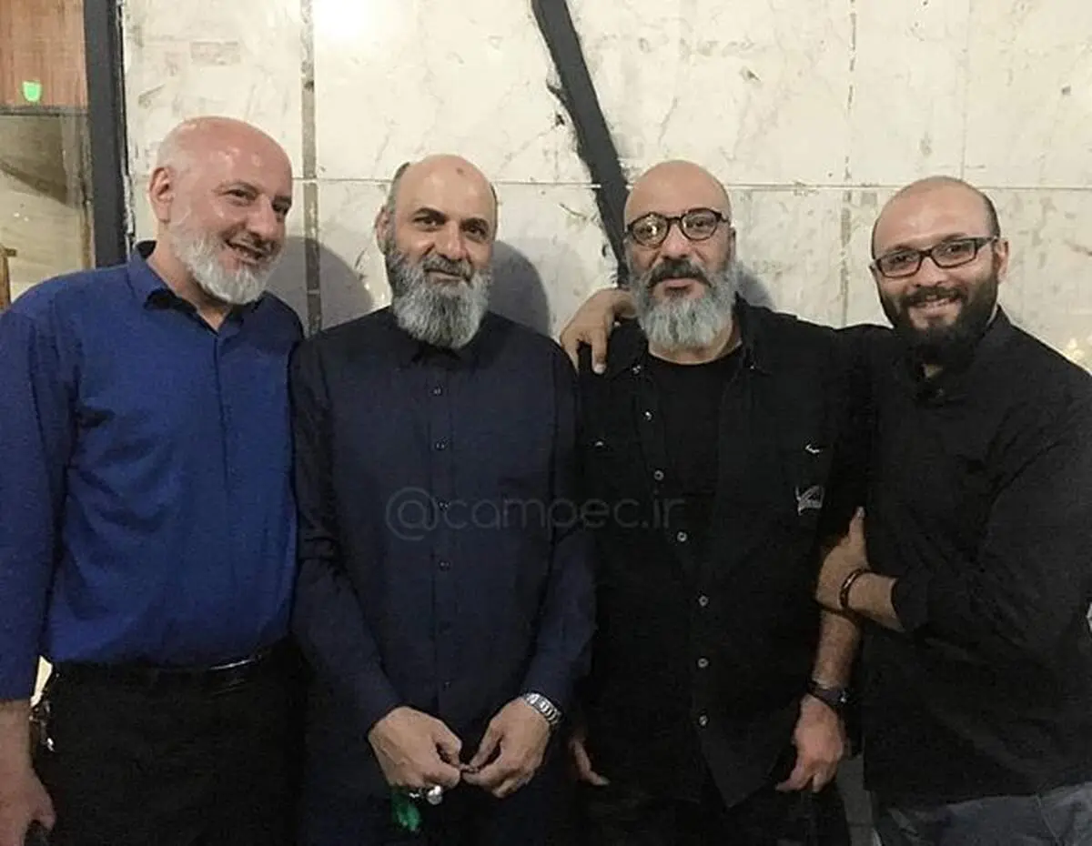 امیر جعفری در کنار سه برادرش