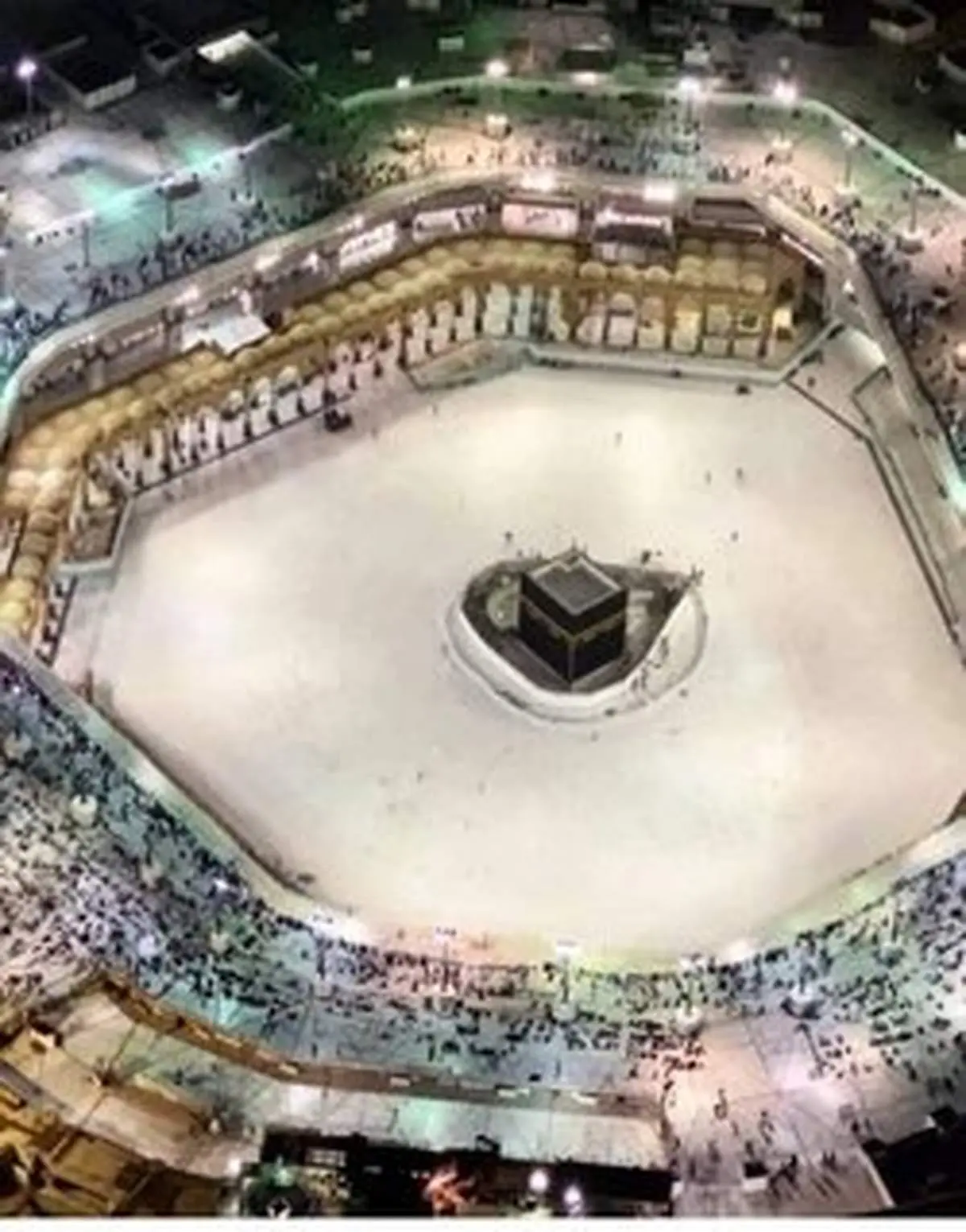تعلیق حج و عمره مفرده در عربستان به دلیل شیوع کرونا