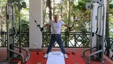 پوتین خانه نشین شد