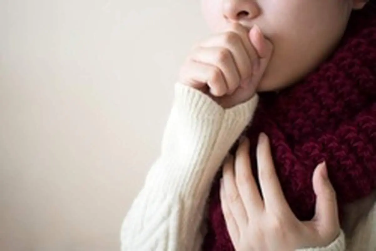 آداب صحیح سرفه کردن چگونه است؟