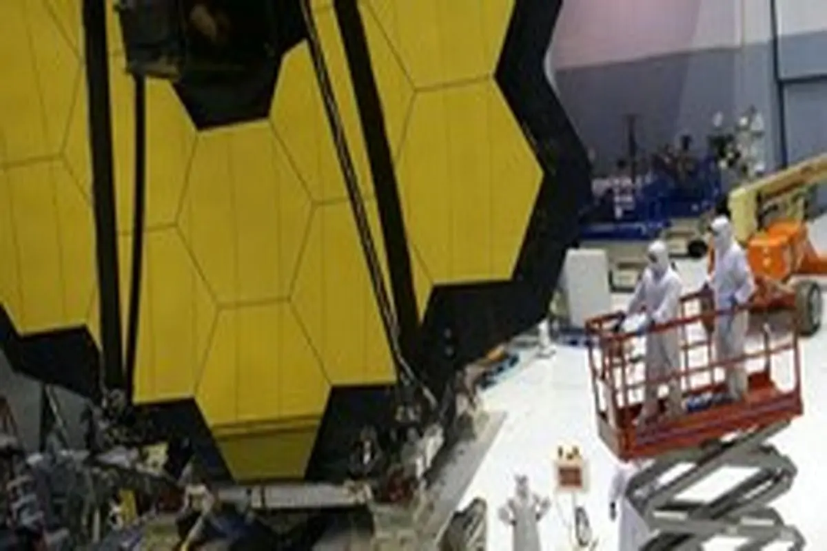 آینه عظیم تلسکوپ جیمز وب نصب شد
