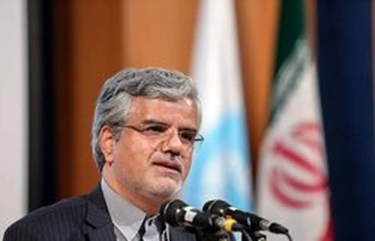 روایت محمود صادقی از نقش روحانی در قرنطینه نشدن قم
