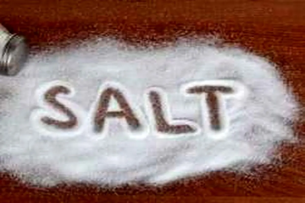 ۱۰ ترفند جالب استفاده از نمک در خانه داری