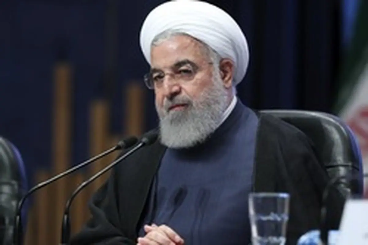 روحانی: در دارو یا ماسک هیچ نیازمندی در بیمارستان های کشور نیست/نظارت بر بودجه باید عام باشد