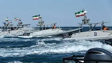سنتکام: ۱۱ شناور ایرانی در خلیج فارس به ۶ کشتی جنگی آمریکا نزدیک شدند