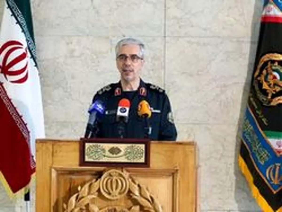 سردار باقری:ارتش، رژه خدمت به منظور رفع آلودگی را برگزار میکند