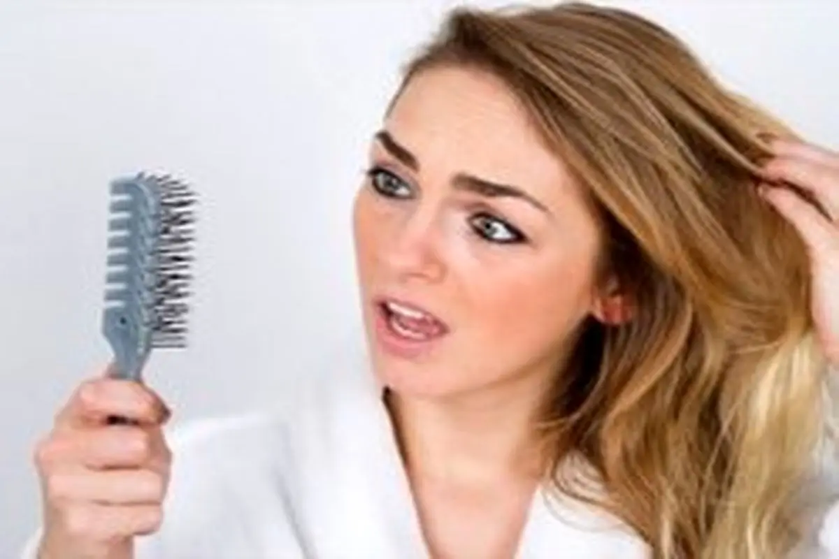 چرا دچار ریزش مو می‌شویم؟