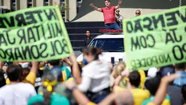 باز هم حرکت عجیب از رئیس‌جمهور برزیل! +عکس