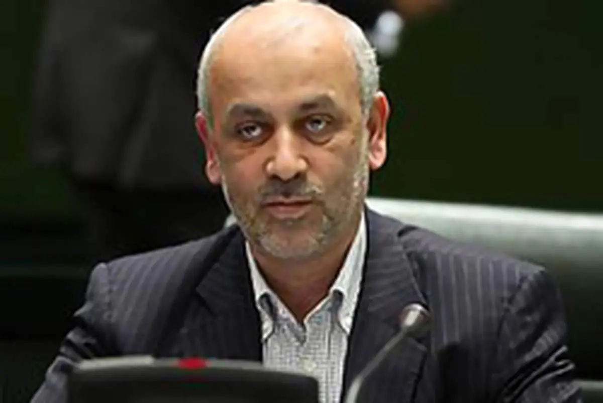 سپاه با مجاهدت عالمانه به فضا راه یافت/ یاران سلیمانی در اقتصاد نیز خوش خواهند درخشید