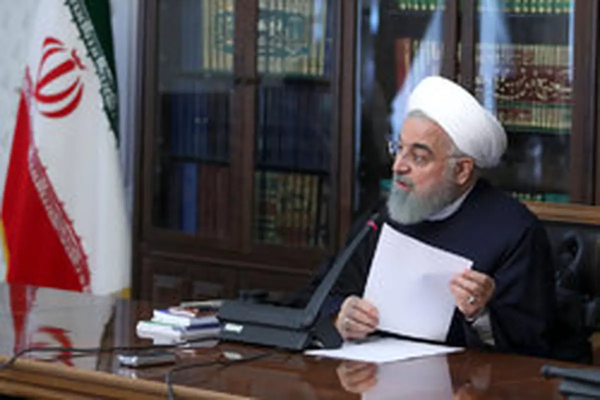 روحانی:عرضه سهام بنگاه‌های بزرگ در بورس شتاب بگیرد