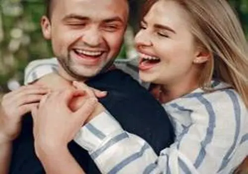 اهمیت گفتگو در روابط عاطفی
