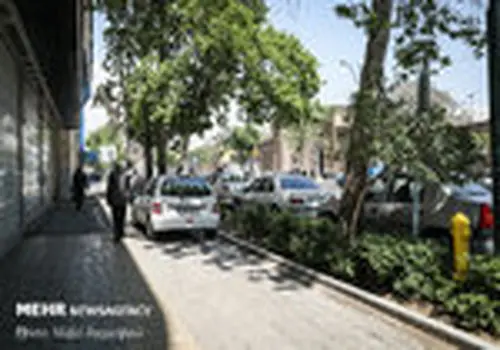 خیابانِ فروشی؛ تجارت سیاه جای پارک زیر پوست تهران