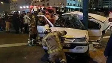 تصادف مرگبار پژو با تیربرق در شهرک‌غرب +‌عکس